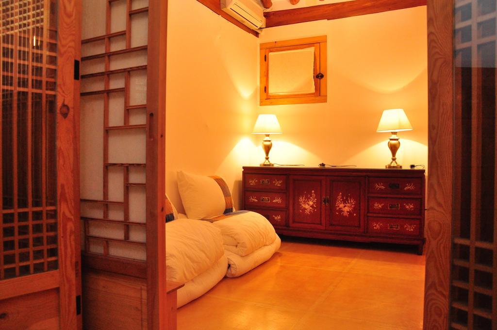 Hueahn Hanok Guesthouse Seoul Phòng bức ảnh